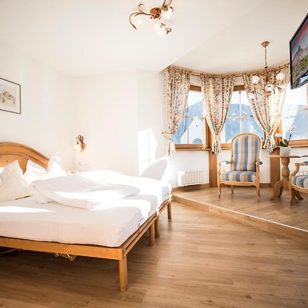 Turmhotel Gschwendt Planca di Sopra Экстерьер фото