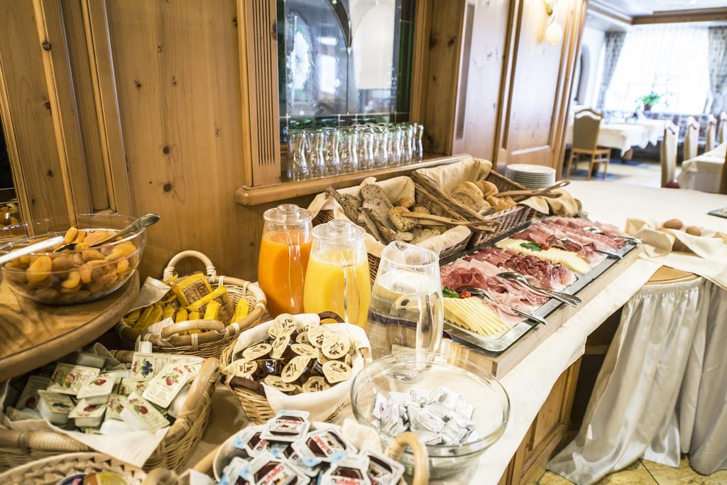 Turmhotel Gschwendt Planca di Sopra Экстерьер фото