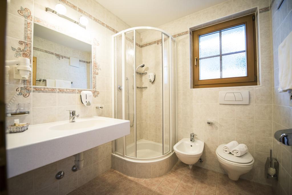 Turmhotel Gschwendt Planca di Sopra Экстерьер фото
